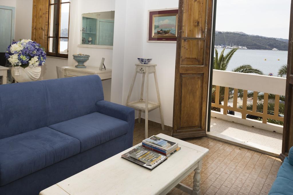 Hotel Belmare Porto Azzurro Quarto foto